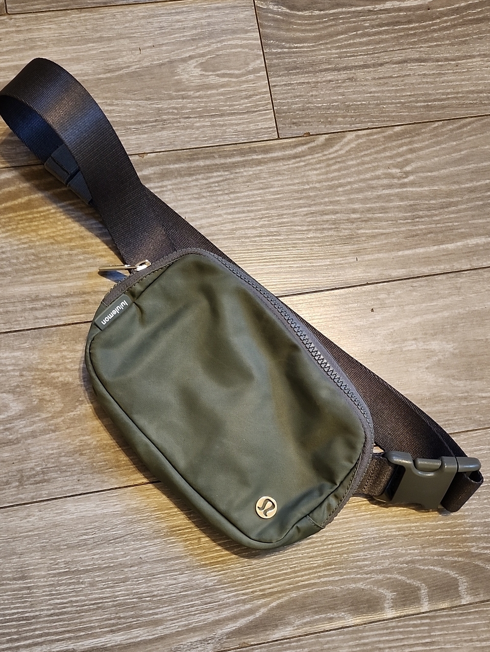 lululemon athletica Olive Green Belt Bag with Black Strap
